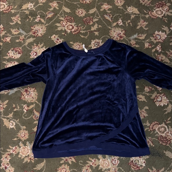 Cable & Gauge Tops - Cable & Gauge Navy Velvet Long Sleeve Top
